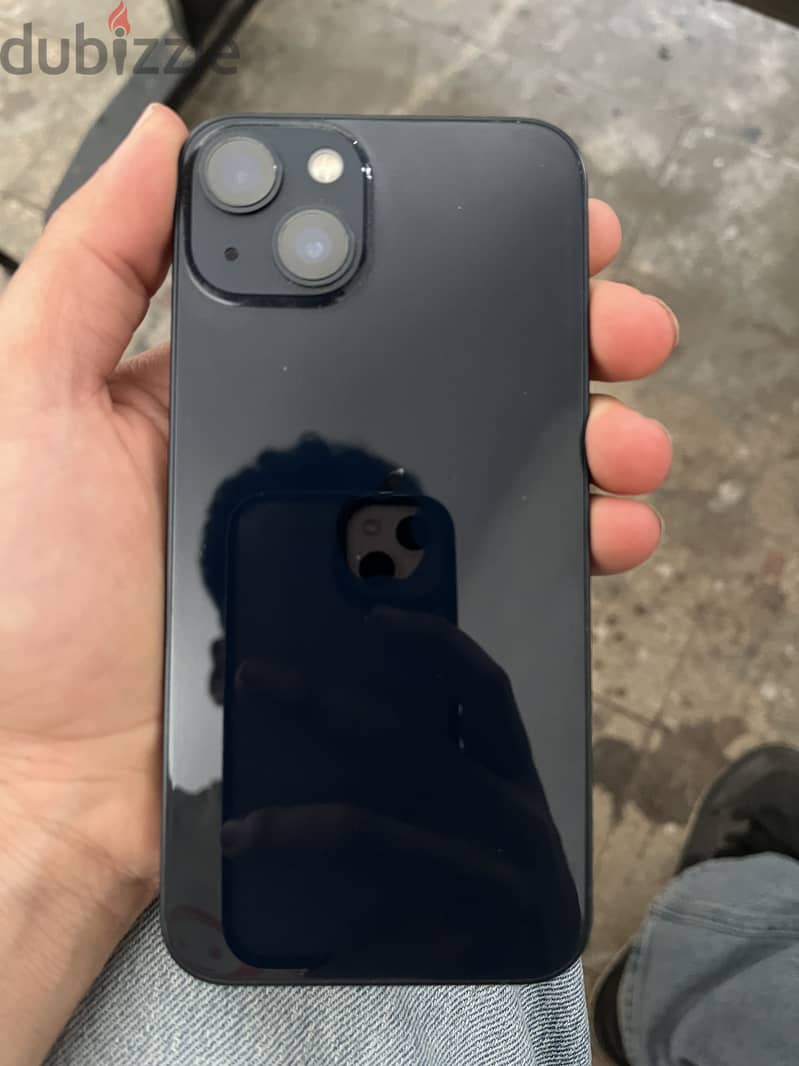 iPhone 13 3