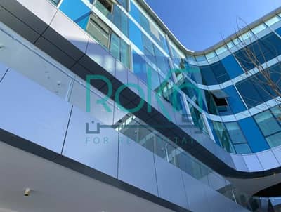 عيادة تشطيب كامل بالتكييفات المركزية للايجار في سنترو Centro - الشيخ زايد شارع الشباب بقرب مستشفى زايد التخصصي