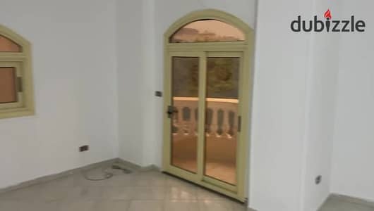 Apartment for rent in Al-Banafsej 1