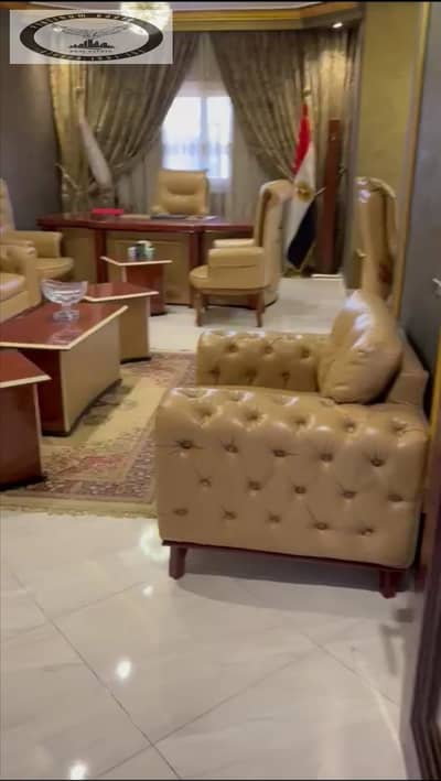 شقة للايجار سكني او اداري بالمطبخ والتكيفات التجمع البنفسج امام الواتر واي ومحور محمد نجيب مباشره  بريم لوكيشن  تشطيب الترا سوبر لوكس