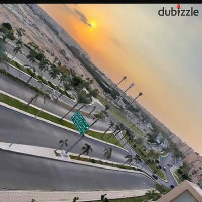 A great deal apartment available for sale in Madinaty, B8 – one of the best locations for living and investment in Madinaty. Among the top phases of Madinaty, with a view of The Spine and the club. Area: 89 sqm. Delivery within one and a half years.