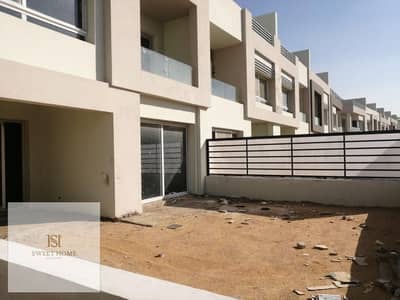 تاون هاوس  للبيع في hyde park بسعر اقل من السوق  جاهز للاستلام