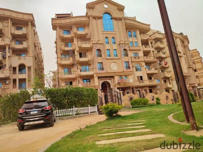 With the lowest down payment, own your apartment in the heart of Sheikh Zayed, next to Hyper One and Dorra Compound and Emaar Compound and Zayed Gardens