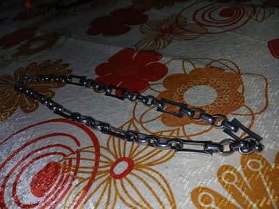 سلسله ستانلس رجالي جاتلي من امريكا حلوه جدا وشيك.