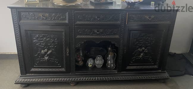 Italian hand made buffet dining beech wood in very good condition