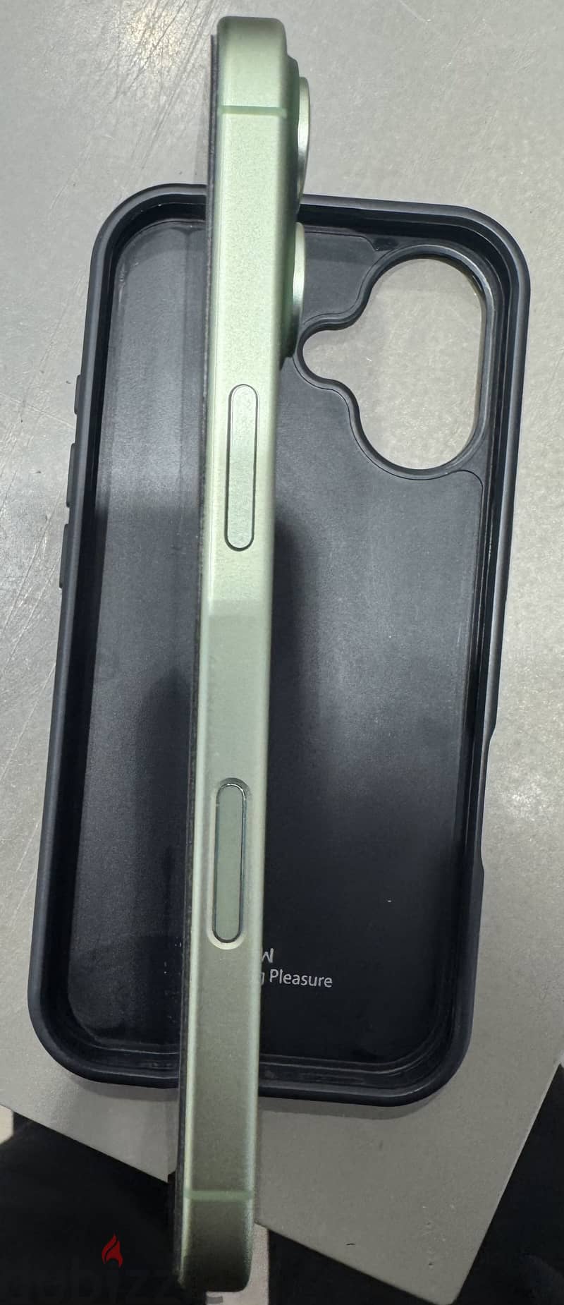 iPhone 17 7