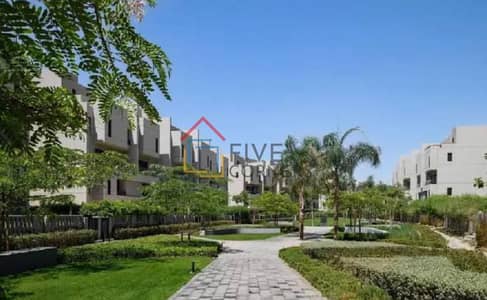 Fully finished apartment for sale in a lively residential area close to services near New Cairo the New Capital and Cairo International Airport