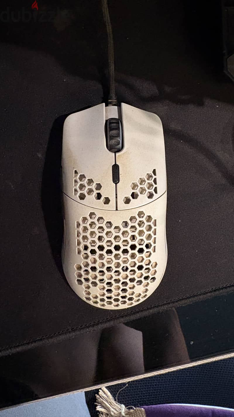 Glorious model o 1