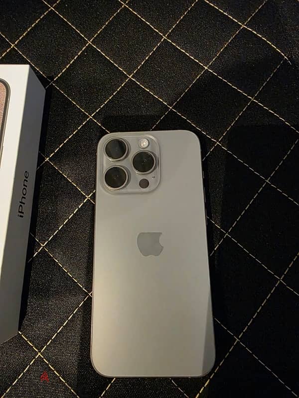 Iphone 15 pro 2