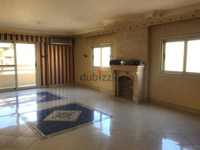 شقة متميزة بحدائق الاهرام مسجلة من المالك مباشرة