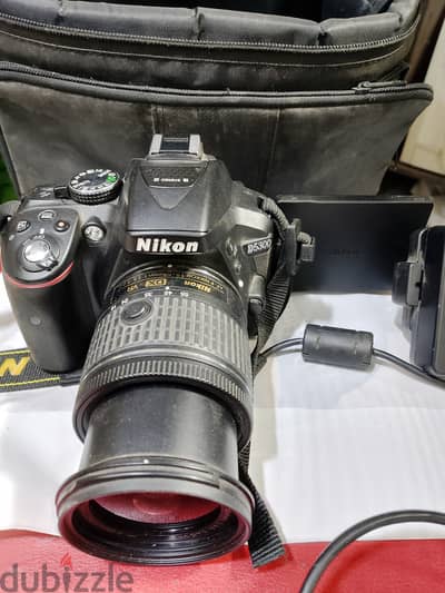 كاميرا نيكون D5300 حالة فوق الممتازة استخدام بسيط