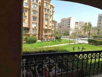 لقططه للايجار بمدينتي شقه 211م دور اول بجوار الخدمات ڤيو وايد جاردن