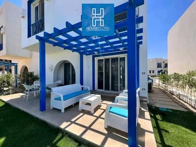 تاون هاوس برايم لوكيشن دايركت علي اللاجون استلام فوري متشطب بالكامل في نايا باي Naia Bay