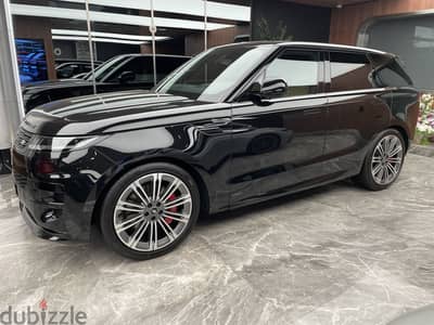 Range Rover Sport Autobiography P530 Heavily Loaded