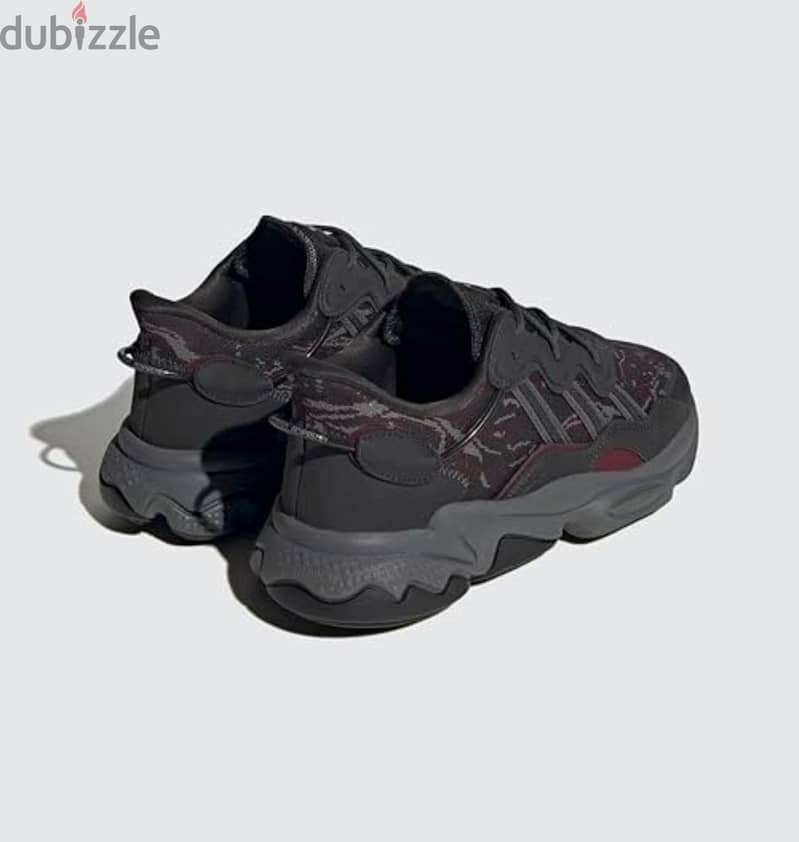 Adidas Ozweego - Black 5