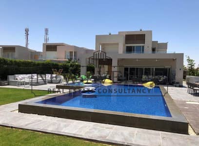 Standalone Villa 350m in Hacienda Bay 4 Bedrooms plus Nanny and Driver Room Land 1100m Fully Finished Direct Golf View with Private Pool