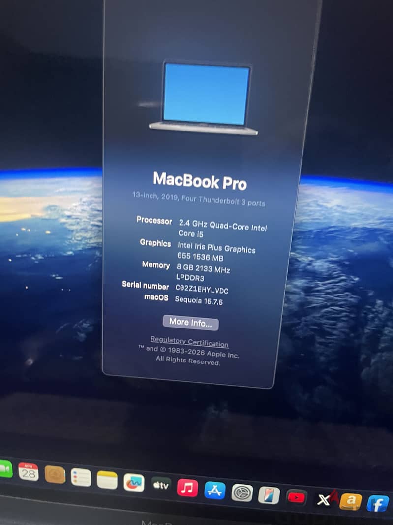 MacBook pro like new 9