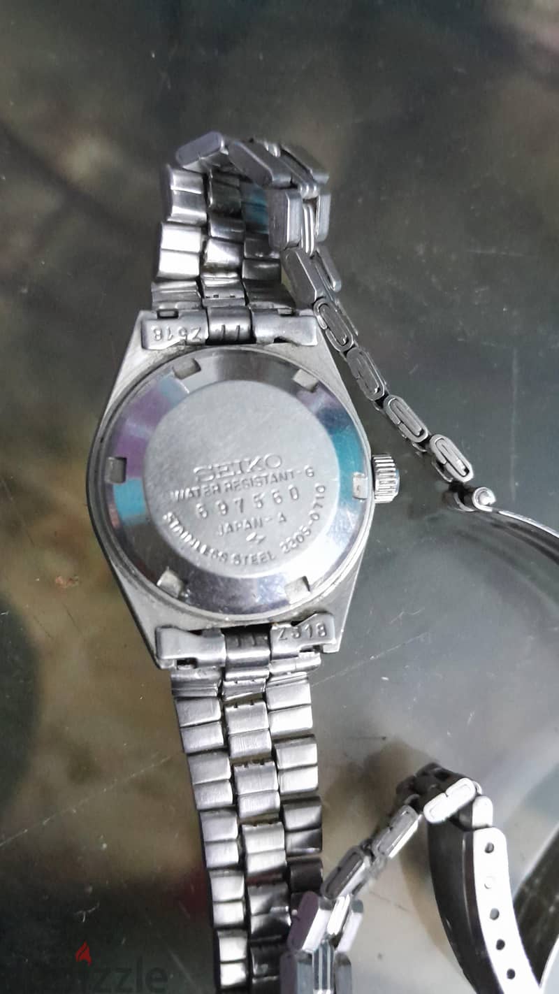 seiko watch automatic ١٧ jewels 1
