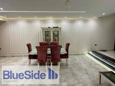 Apartment for Sale – First District, New Cairo (Fifth Settlement) Super Lux finishing with kitchen – Second row from South 90th Street A few steps fro