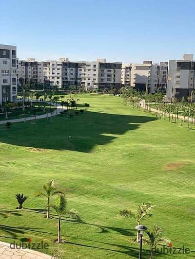 شقة للبيع  فى مدينتي 141م B14 فيو مجري السيل بالتقسيط على 10 سنوات