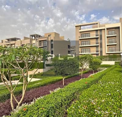Resale apartment for sale fully finished ready for immediate delivery and viewing in Fifth Square Compound New Cairo directly on North 90 Street