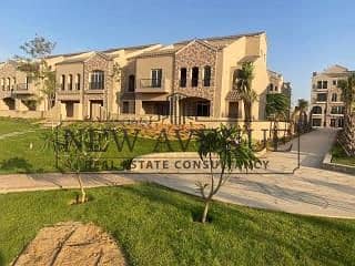 للبيع في جرين سكوير مدينة المستقبل من تطوير الأهلي صبور تاون هاوس جاهز للسكن نصف تشطيب