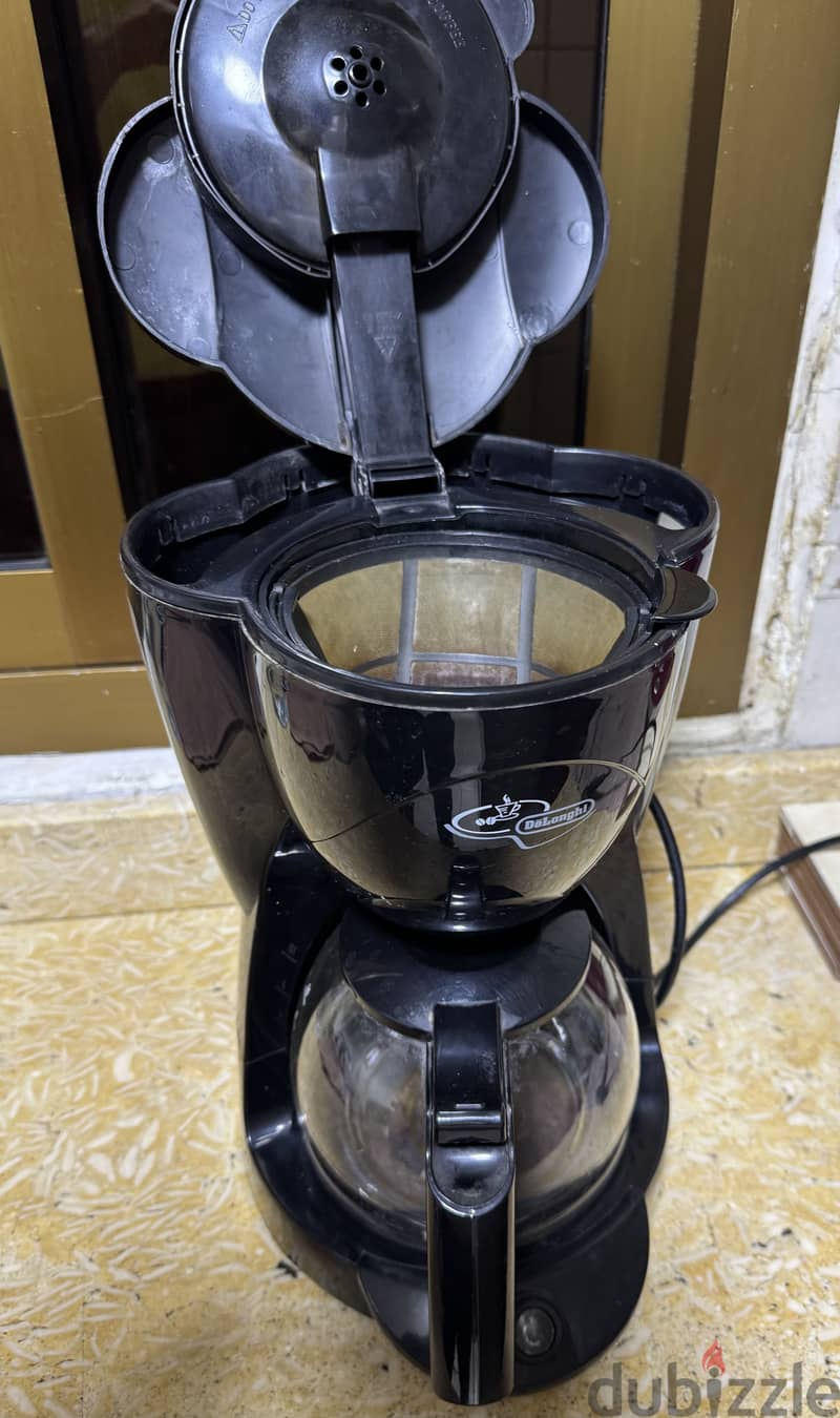 Delonghi coffee filter machine 1