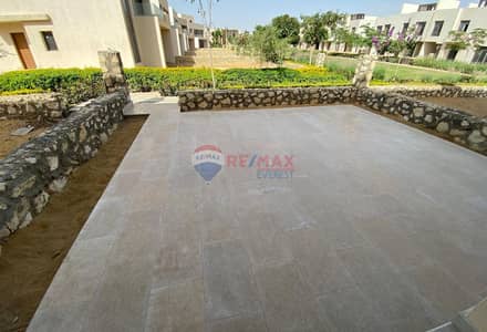 Corner Townhouse for Rent in O West–Prime Location