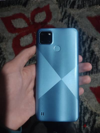 Realme C21