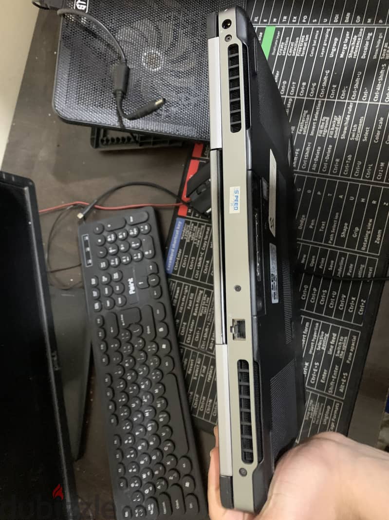 Dell 7520 2