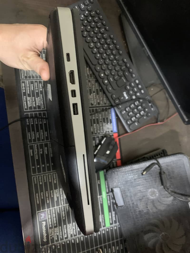 Dell 7520 3