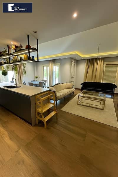 Fully Finished Luxury Apartment with private garden for sale in Stone Residence- New Cairo