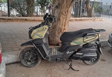 سكوتر كهرباء Keeway Keet 2000W electric scooter للبيع بحالة ممتازة جدً