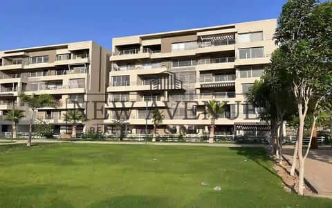 Apartment semi-finished first floor ready to move under market price in Capital Gardens
