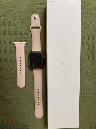 Apple Watch 6 ساعة ابل مقاس الاصدار السادس مقاس ٤٤ روز جولد