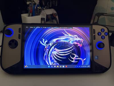 MSI Claw 8 AI+ NEW