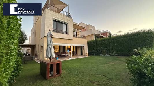 Fully furnished Villa for sale in Marassi with lagoon view facing north and ready to move