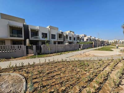 موقع متميز مباشرة على اللاندسكيب بالتكيفات و الاجهزة و المطبخ