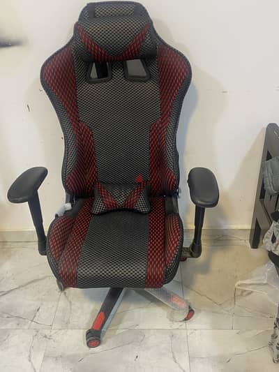 Gaming Chair / Desk Chair