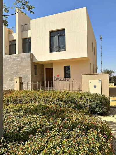 تاون هاوس فى ارقى مشاريع اوراسكوم و دقائق من اركان بلازا