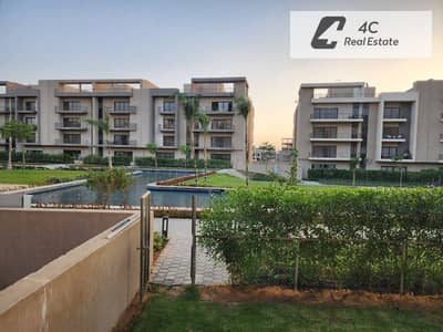 شقة استلام فوري متشطبه بالتكييفات افل من سعر الماركت للبيع في  المراسم مون ريزدنس Al Marasem – 5th Square (Moon Residence)