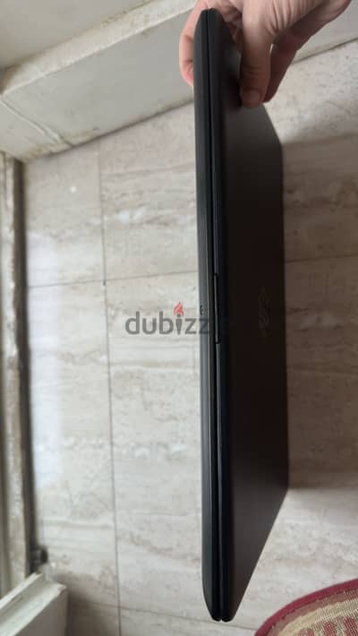 HP كور i7 مطور (RAM + SSD) – سريع ونظيف جدًا + بطارية جديد