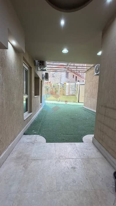Administrative office for rent in Zahraa El Maadi, 400 square meters