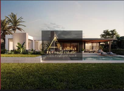 Luxury Golf Front Villa for Sale in City Gate