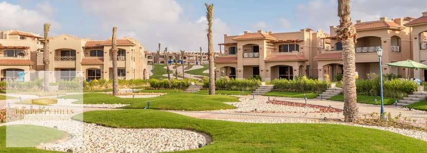 شالية للبيع 3غرف متشطب بالكامل بدون 2 مليون علي اطول فترة سداد في لافسيتا ايست باي La Vista East Bay North Coast