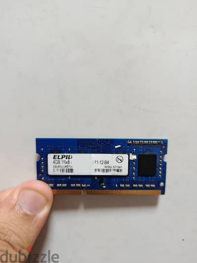 لاب توب رام ٤جيجا ddr 3