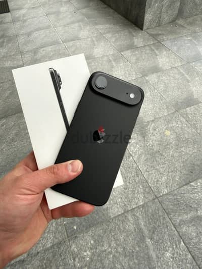 iPhone  17 air