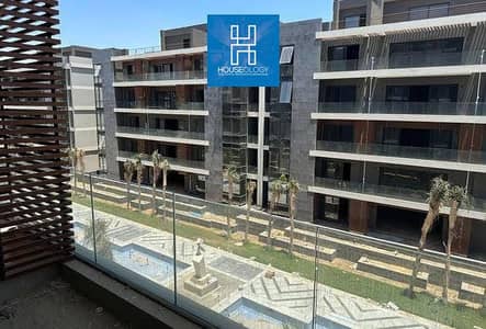 Installments over 10 years and at the lowest price in La Vista New Cairo: Prime location apartment overlooking the largest landscaped area for sale