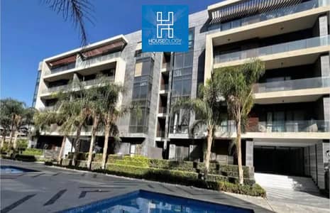 Installments over 10 years and at the lowest price in La Vista New Cairo: 3-bedroom apartment in a prime location for sale in Patio Riva compound.