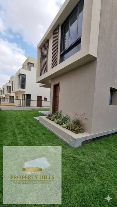 Townhouse villa in Stone Park Compound for sale ready for viewing. 240 sq m Fifth Settlement New Cairo